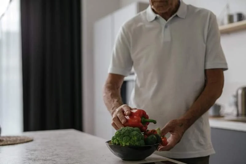 Natural remedy for prostate disease promoting men's health and wellness.
