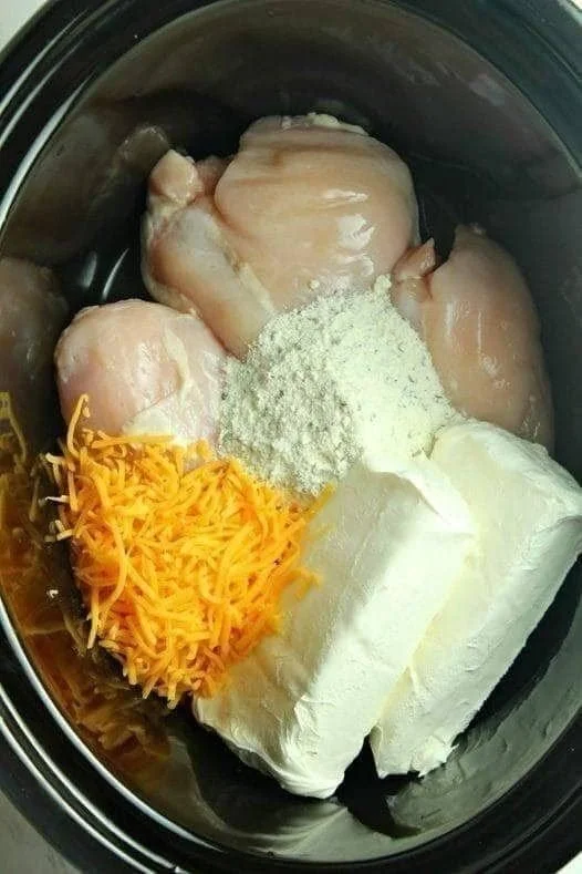 Slow cooker crack chicken recipe with cream cheese