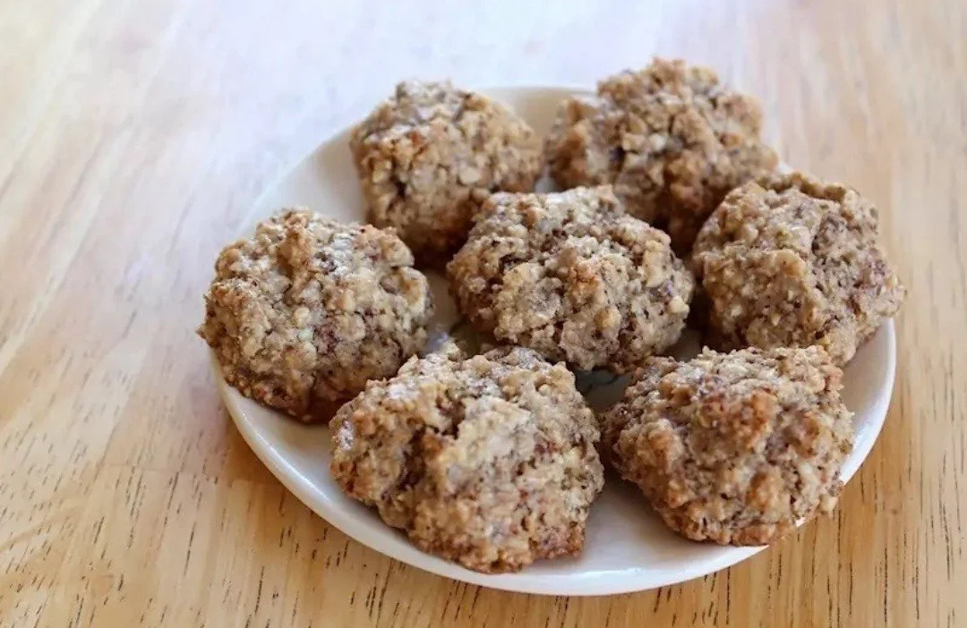 Brutti ma buoni: biscotti italiani croccanti e dolci
