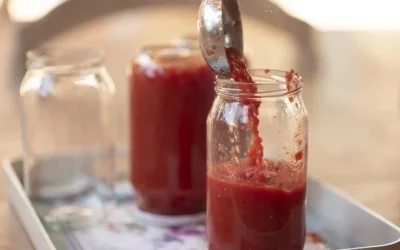 Salsa di Pomodoro fatta in casa secondo la ricetta della nonna