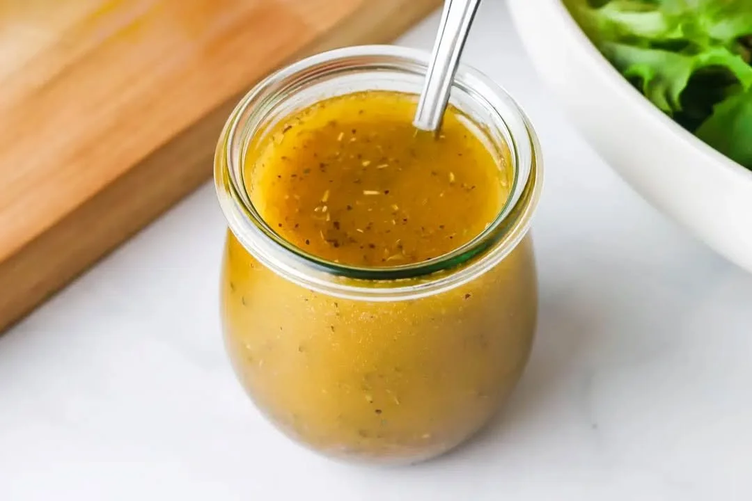 Ricetta di vinaigrette al sidro per insalate fresche