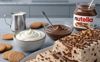 Semifreddo con biscotti e Nutella in una deliziosa presentazione.
